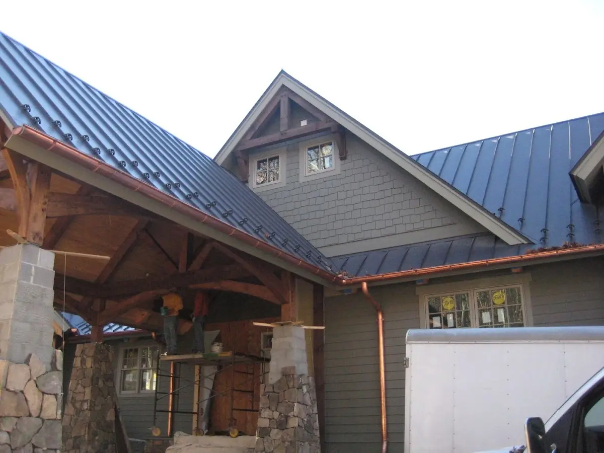 Craftsman Roofing team delivering quality roofing work in Hillmeade